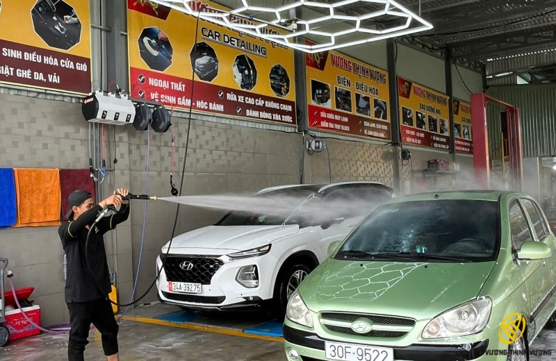 Dịch vụ chăm sóc xe hơi chuyên nghiệp